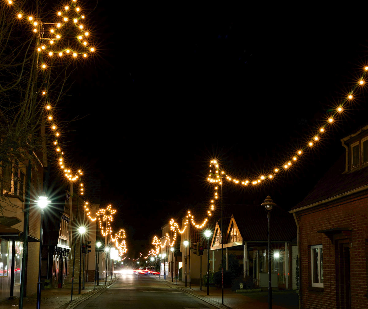 weihnachten, dinklage, weihnachtsbeleuchtung, festbeleuchtung, straßenbeleuchtung, illumination, straßenschmuck, ortsbild, straßenbild