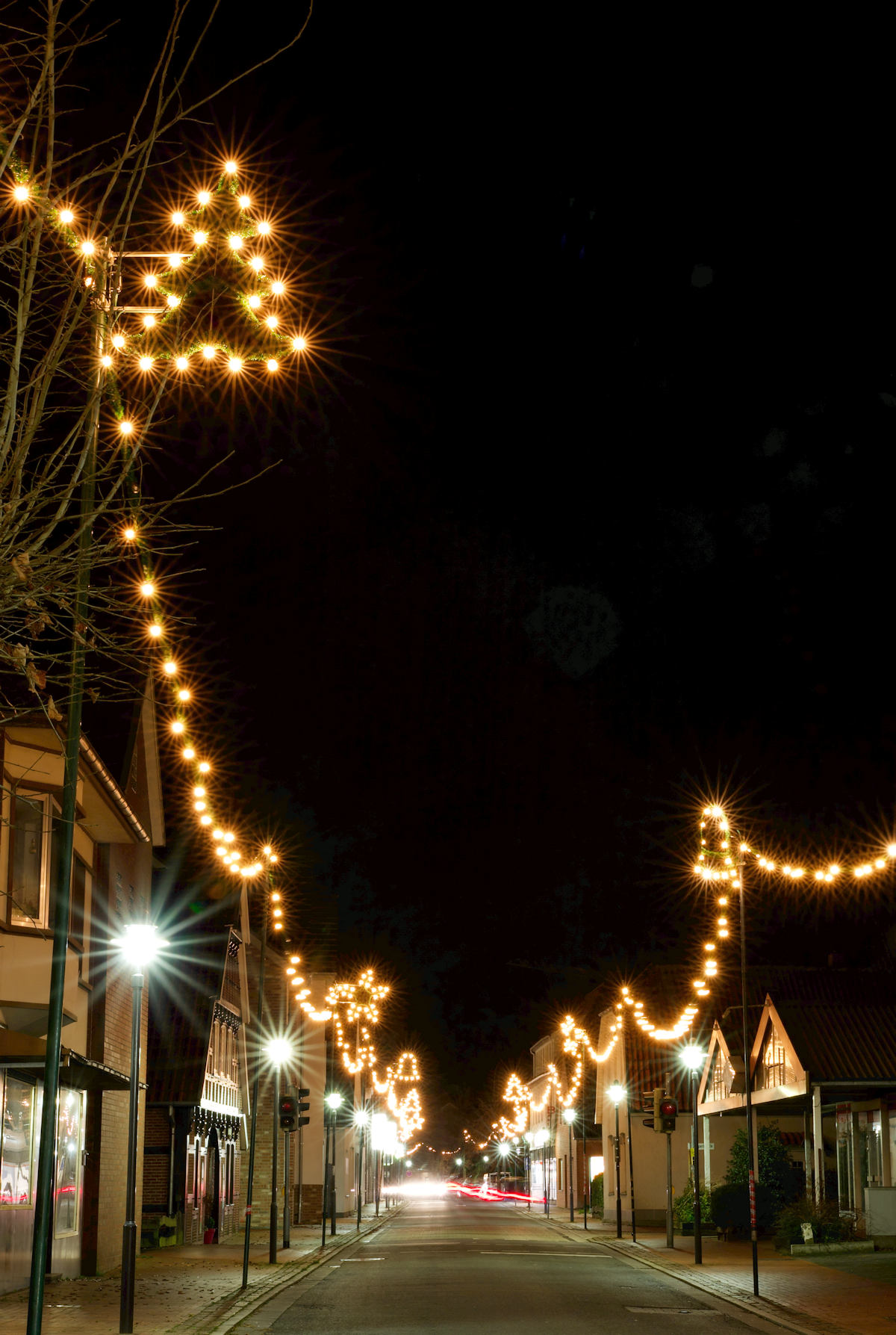 weihnachten, dinklage, weihnachtsbeleuchtung, festbeleuchtung, straßenbeleuchtung, illumination, straßenschmuck, ortsbild, straßenbild